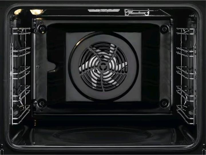 Immagine prodotto Electrolux Serie 700 SteamCrisp