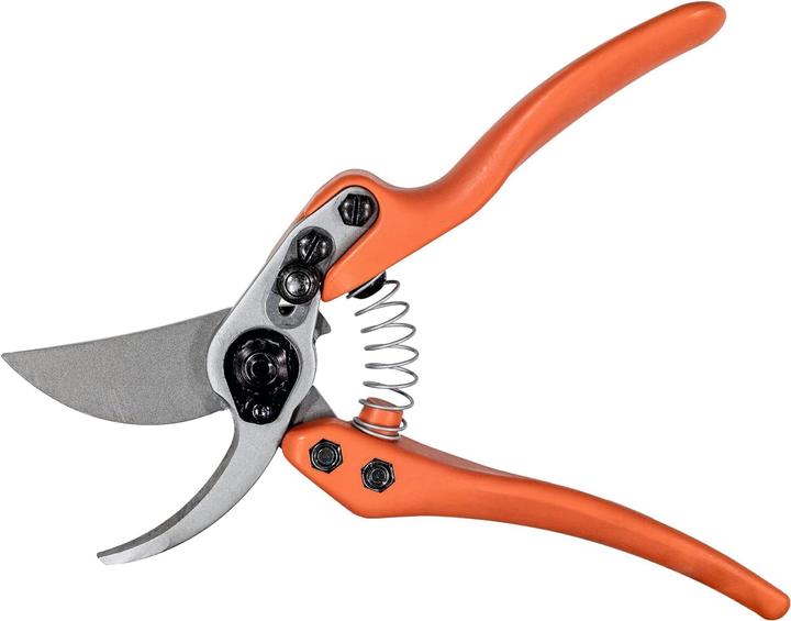 Actual product image Löwe Original 11 handle curved inwards