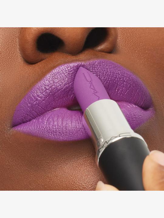 Immagine prodotto MAC Cosmetics Macximal Silky Matte Lipstick Everbody's H. (L'eroina di tutti)