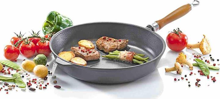 Actual product image Krüger Rustika (28 cm, Wok, Frying pan, Cast iron)