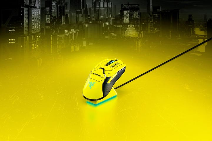 Actual product image Razer Viper Ultimate - Cyberpunk 2077 Edition (Wireless)
