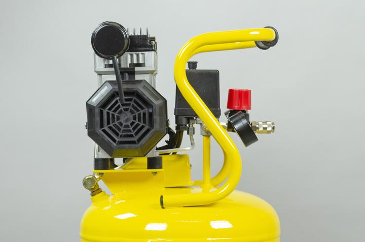 Actual product image Stanley Silent vertical compressor (8 bar, 50 l)
