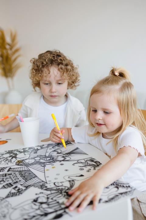 Actual product image Funny Mat Reusable Painting Mat THE PRINCE AND THE PRINCESS (48 x 33.5 cm)