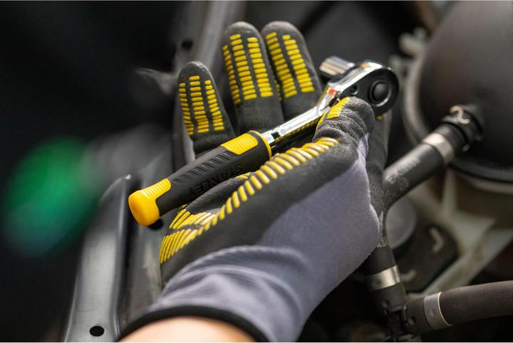 Actual product image Stanley Socket set, 72-piece, 1/2 inch, 1/4 inch, square, type socket and ratchet (21 mm)