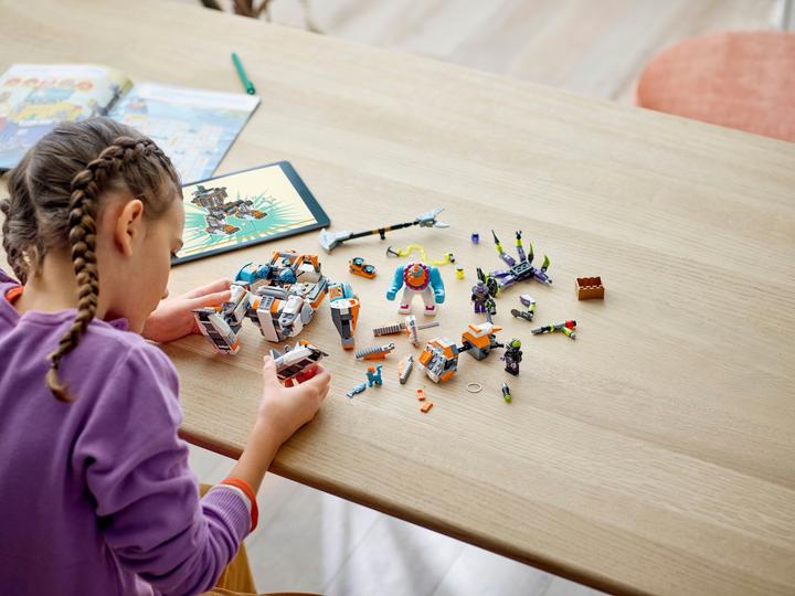 Actual product image LEGO Monkie Kid Supermeca de Carga de Sandy (80025, LEGO Monkie Kid)