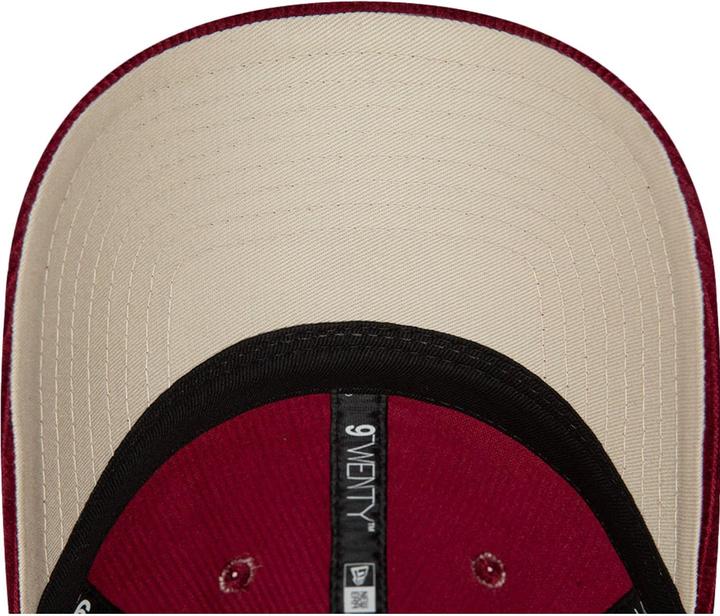 Actual product image New Era 9Twenty Strapback Corduroy Cap - Basic Cardinal