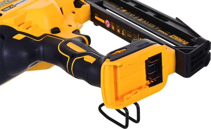 Actual product image DeWalt NAILER 18V 16Ga 32-63mm 2x5.0Ah BRUSHLES DCN660P2