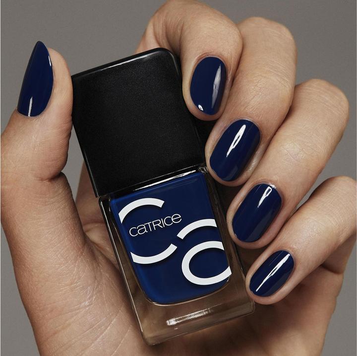 Actual product image Catrice ICONAILS Gel Lacquer (128 Blue Me Away, Gel-Effect Nail Polish)