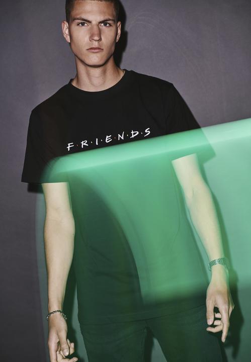 Immagine prodotto Mister Tee Maglietta con logo degli amici (XXL)