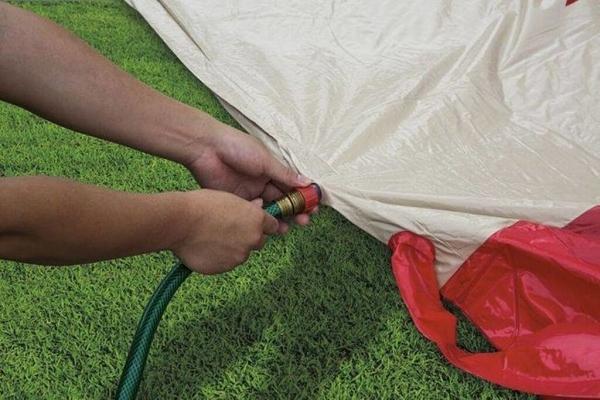 Immagine prodotto Bestway Scivolo d'acqua con bowling (5.49 m)