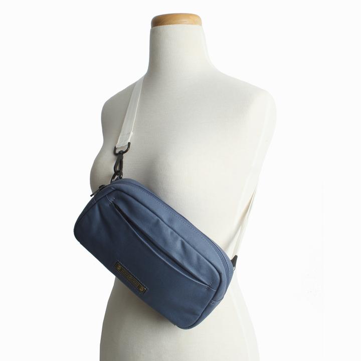 Actual product image Margelisch Lowen 1