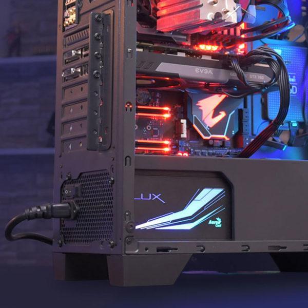 Produktbild AeroCool Lux RGB (750 W)