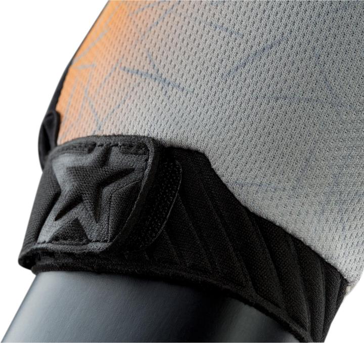 Actual product image Evoc Enduro Touch (M)