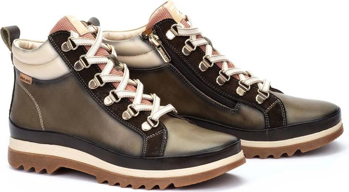 Actual product image Pikolinos Vigo (37)