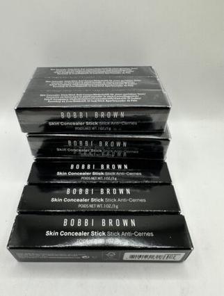 Bobbi Brown Skin Concealer Sand Stick (Sand)