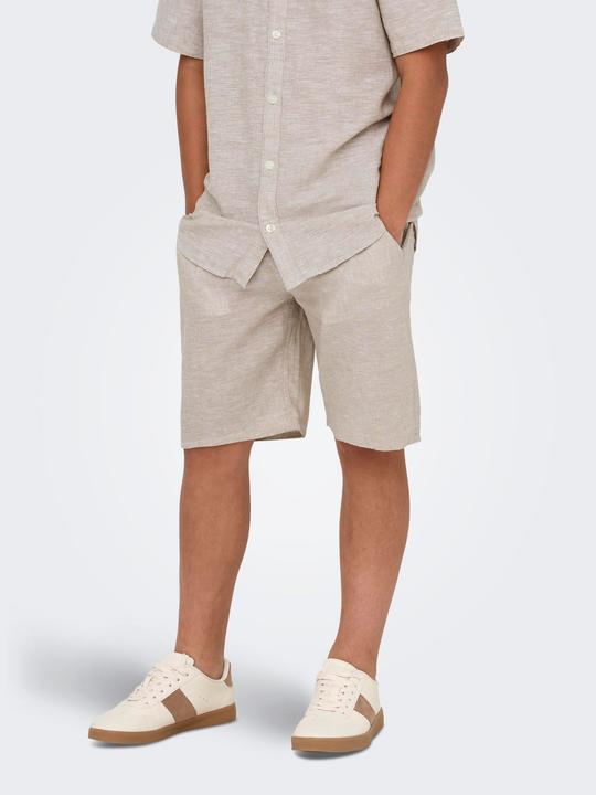 Produktbild Only & Sons Junior OSJCAIDEN Normal geschnitten Shorts Shorts (140)