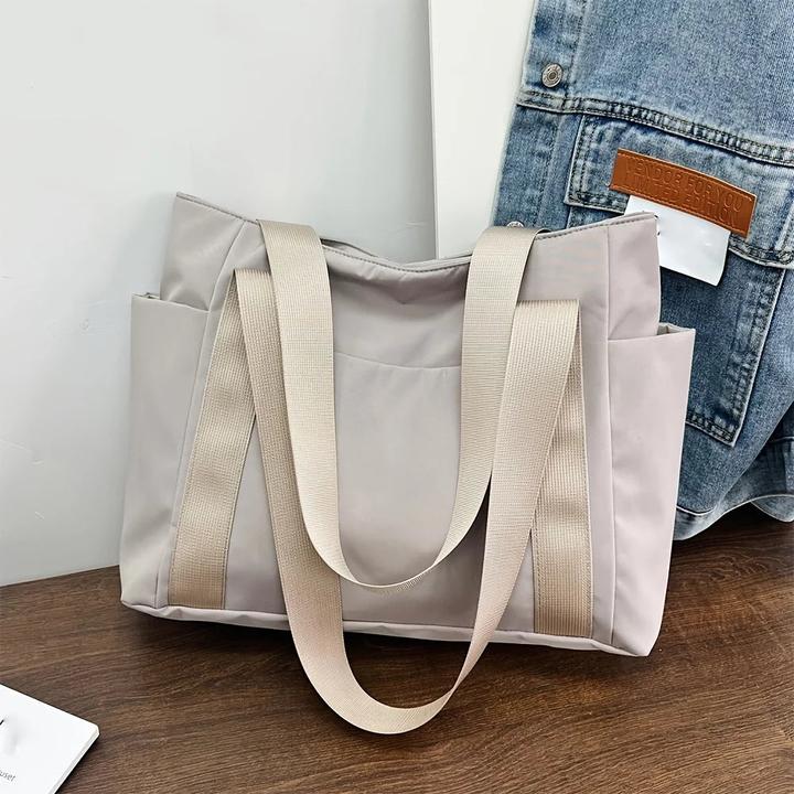 Actual product image Activity Board 1 Stück Tasche mit grossem Fassungsvermögen - Minimalistische Freizeittasche für Arbeit und Reisen -
