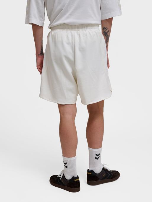 Actual product image hummel Hmloversized Shorts Gamba (M)