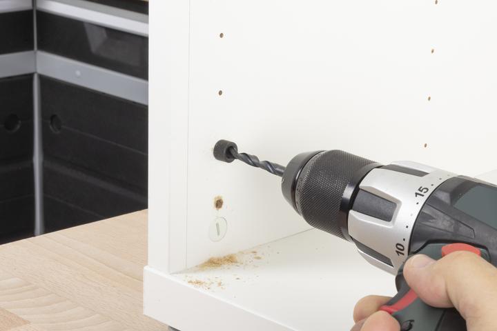 Image du produit wolfcraft Kit de réparation pour charnière invisible – côté caisson, 11 pièces