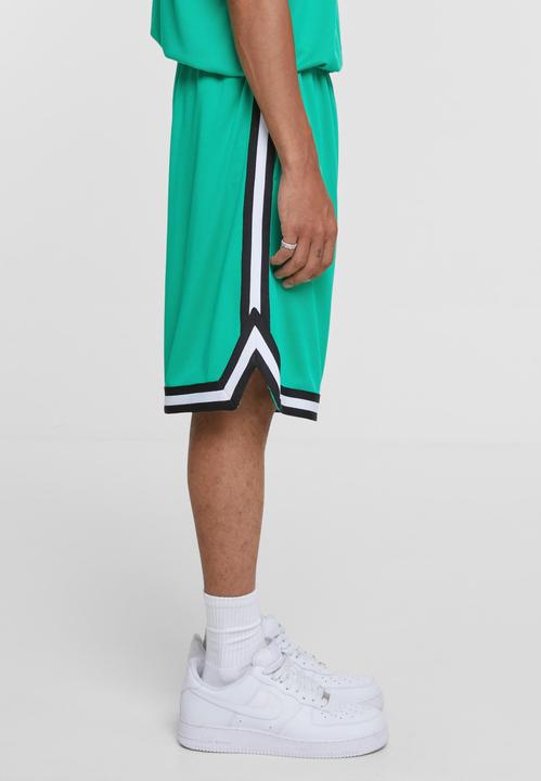 Actual product image Urban Classics Stripes Mesh Shorts - 4968 (XL)