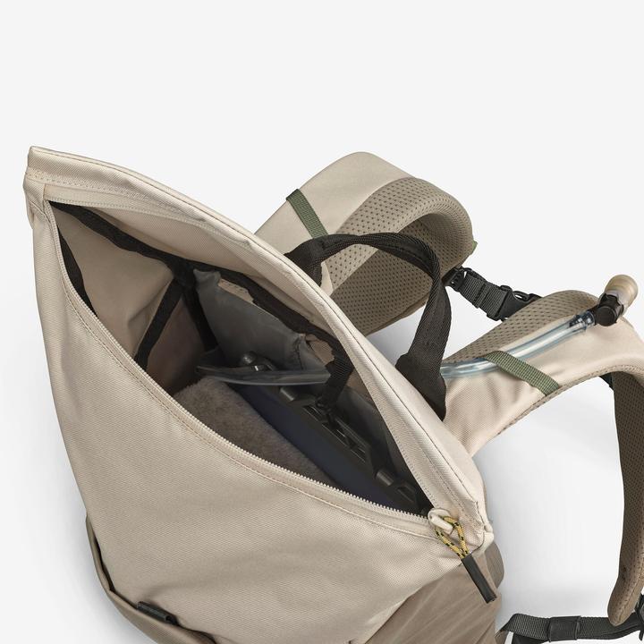 Image du produit Quechua Sac à dos de randonnée 16L+4, NH500 Escape Rolltop beige (21 l)