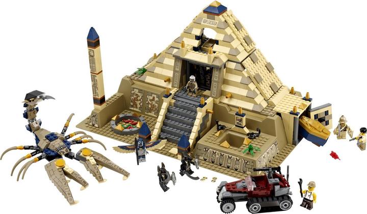 Produktbild LEGO Pyramide des Pharaos (7327)