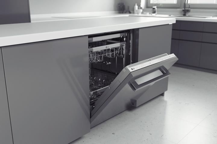 Actual product image LG QuadWash DB475TXS Full Discharge Dishwasher Class A 14 place setting Steam Wi-Fi