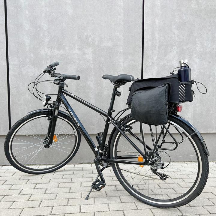 Actual product image Wozinsky bike carrier bag with 9l shoulder strap (rain cover included) black (WBB22BK) (9 l, Luggage carrier bag)