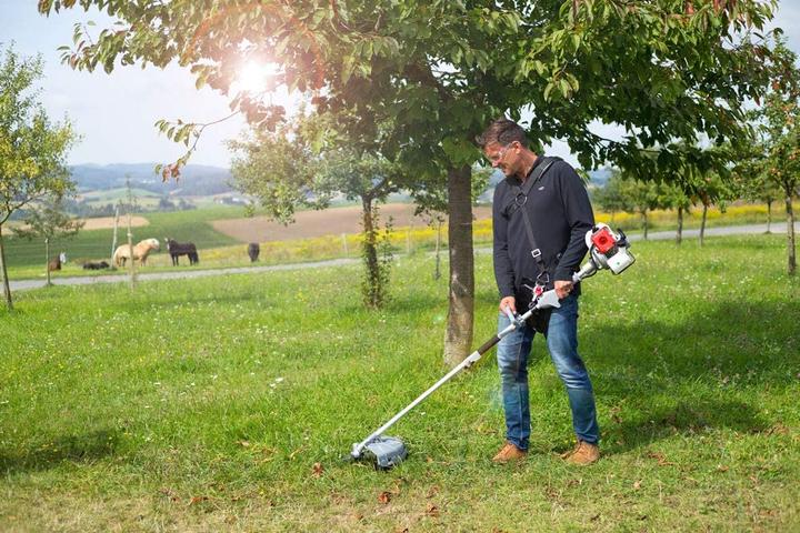 Produktbild Ikra Benzin Gartenpflegeset IBKH 33 (4in1)