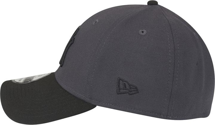 Actual product image New Era 39Thirty Stretch Cap - New York Yankees graphite L/X (L)