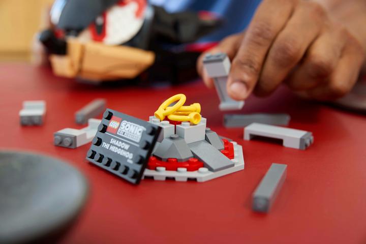 Image du produit LEGO Shadow the Hedgehog (7700, LEGO Sonic, LEGO difficiles à trouver)