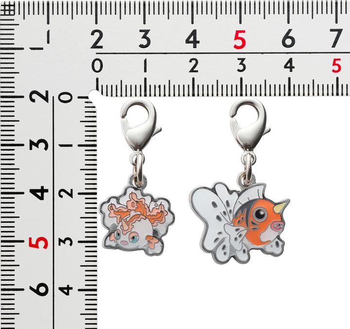 Actual product image Pokémon Pokemon Centre - Goldeen & Seaking key ring - 2 pieces