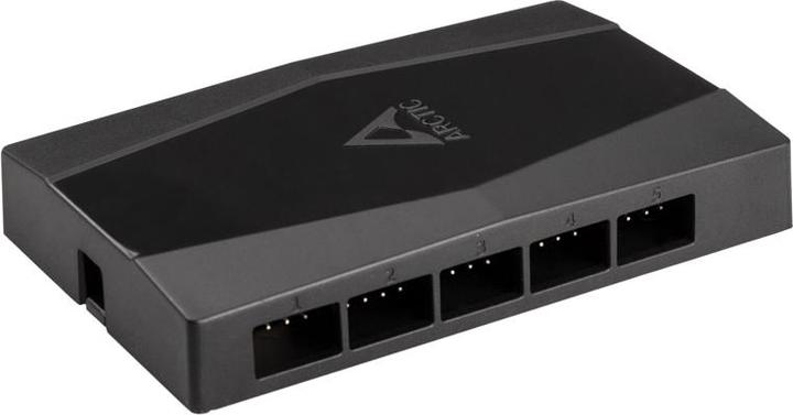 Actual product image Arctic Case Fan Hub