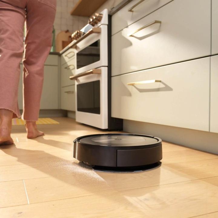 Produktbild iRobot Roomba Combo j5+ (Saugwischroboter)
