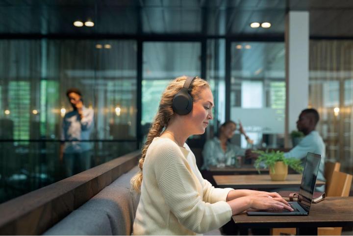 Actual product image Philips TAH8506 (ANC, 45 h, Wireless, Cable)