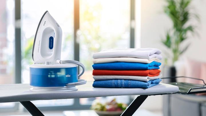 Immagine prodotto Braun IS 2043 CareStyle Compact (2200 W, 300 g/min)