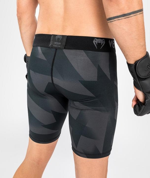 Produktbild Venum Razor Vale Tudo Shorts - Black/Gold - XL (XL)