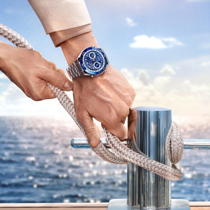 Produktbild Huawei Watch Ultimate Voyage Blue (48.50 mm, nur WLAN)