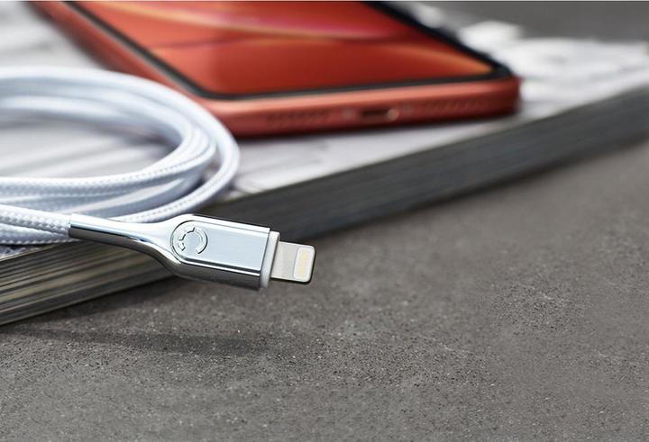 Image du produit Cygnett Câble blindé Lightning vers USB-A 2M -Wh (2 m, USB 3.0, 12 W)