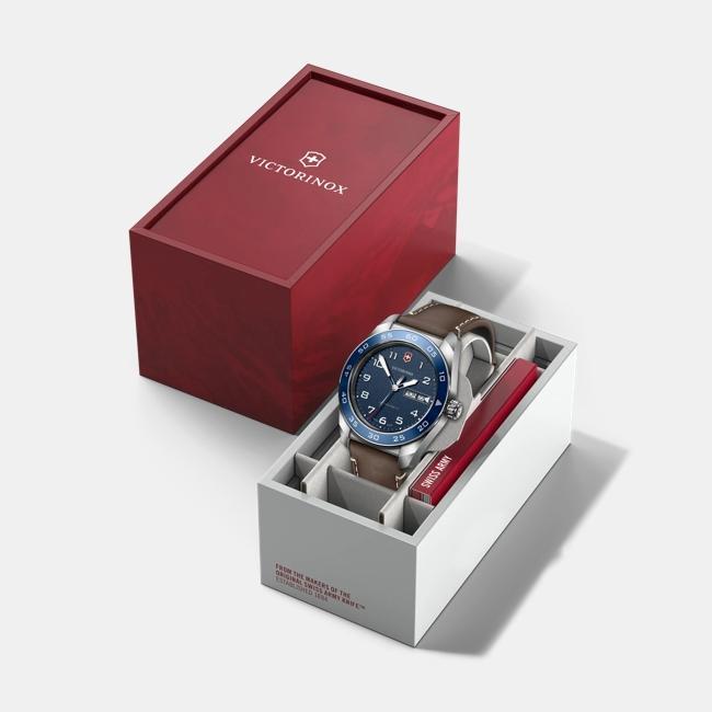 Actual product image Victorinox Swiss Army (42 mm)