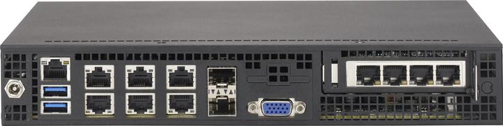 Actual product image Supermicro E300-8D: Quad-Core