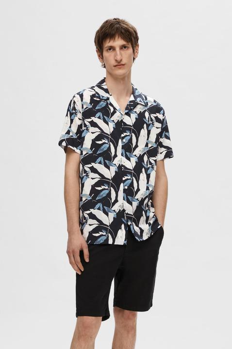 Actual product image Selected Homme Cuban Collar Shirt (M)
