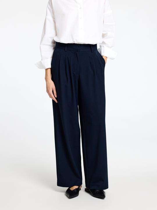 Produktbild Selected Femme Bundfalten Hose mit weitem Bein (36)