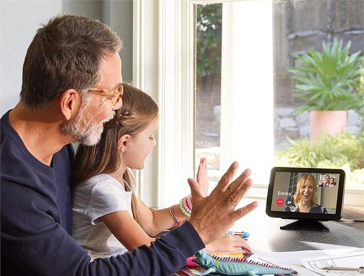 Actual product image Amazon Echo Show 8 (Amazon Alexa)