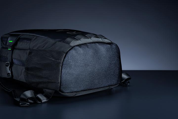 Actual product image Razer Rogue Backpack V3 - Chromatic Edition (20 l)