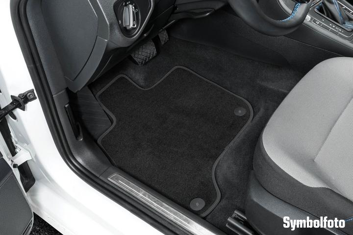 Produktbild Walser Premium Fussmatten für Audi A1 BJ 08/2010 - heute, A1 Sportback BJ 02/2012 - heute (2 Vordermatten + 2 Rückmatten)