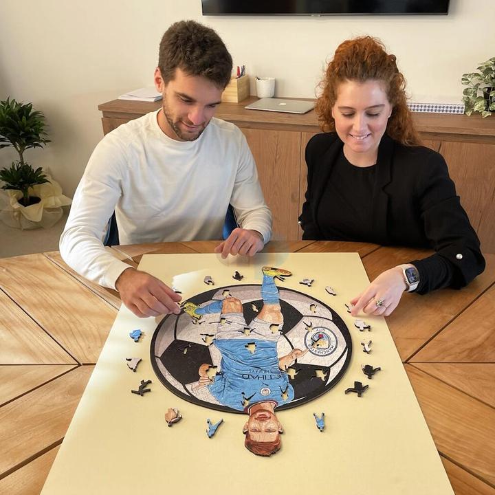 Image du produit Iconic Man City FC - Kevin De Bruyne - Puzzle en bois Taille L (500 pièces) (500 pièces)