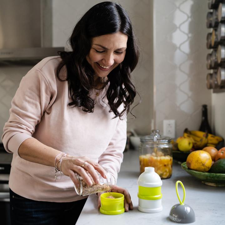 Actual product image Bblüv Stackable containers for dosing baby food