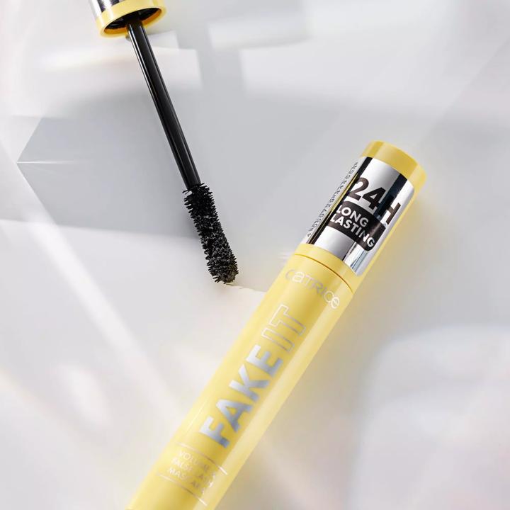 Actual product image Catrice Mascara Volume and False Lash 010 Deep Black (010 Deep Black)
