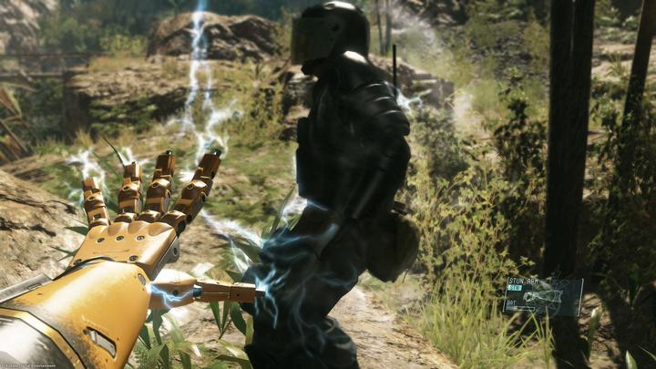Produktbild Konami Metal Gear Solid V The Phantom Pain (Xbox One S)